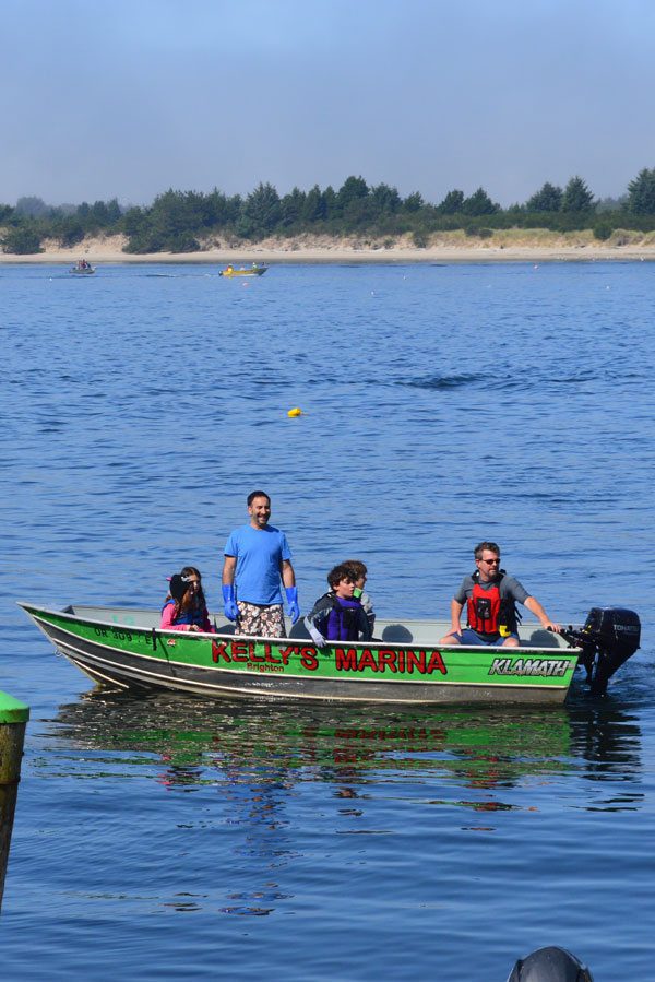 Tillamook Coast Crabbing Kelly's Brighton Marina